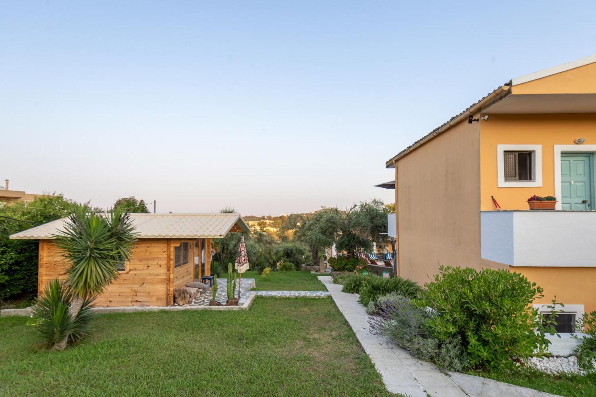 Apart Otel Little Corfu *
