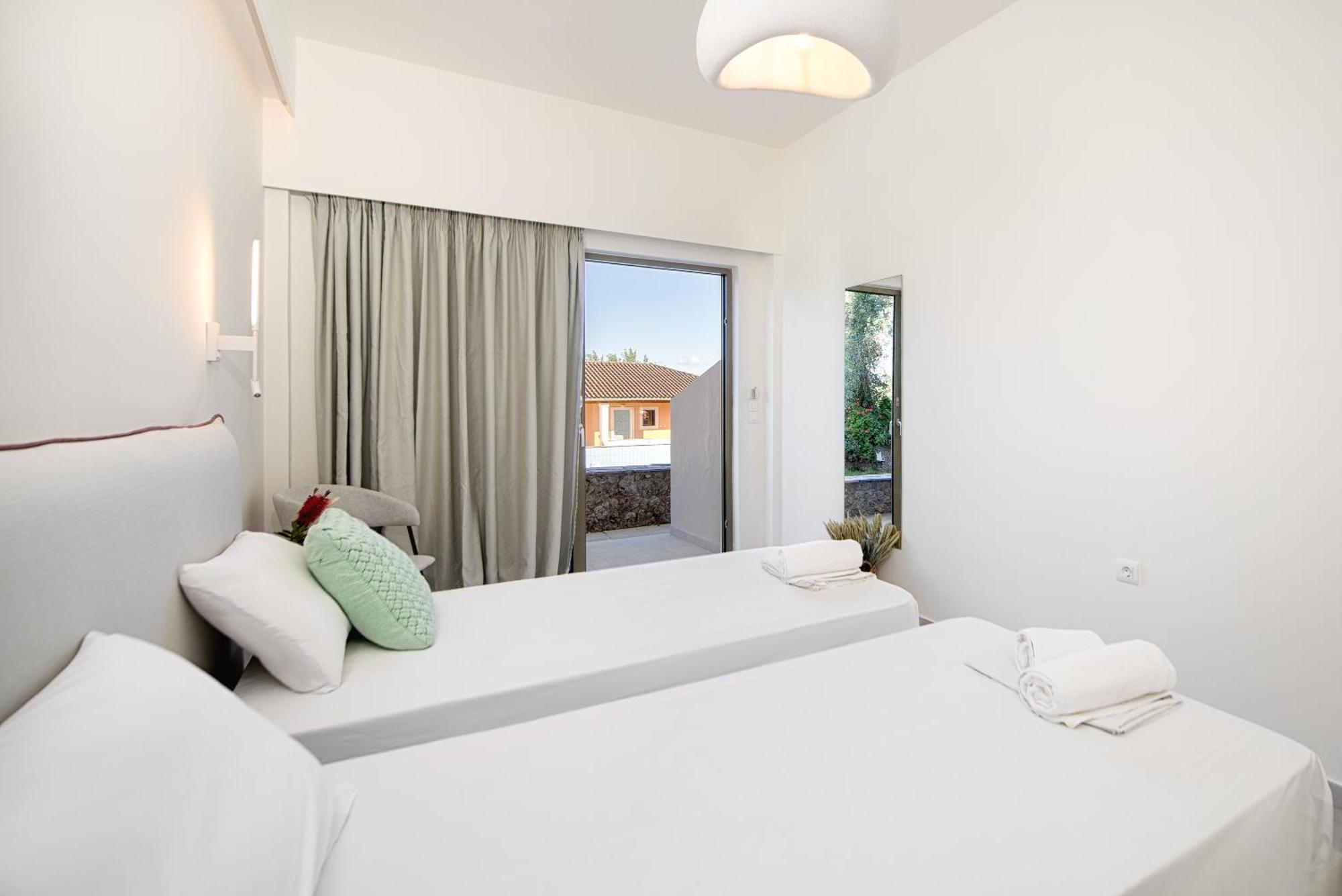 Hotel apartamentowy Little Corfu
