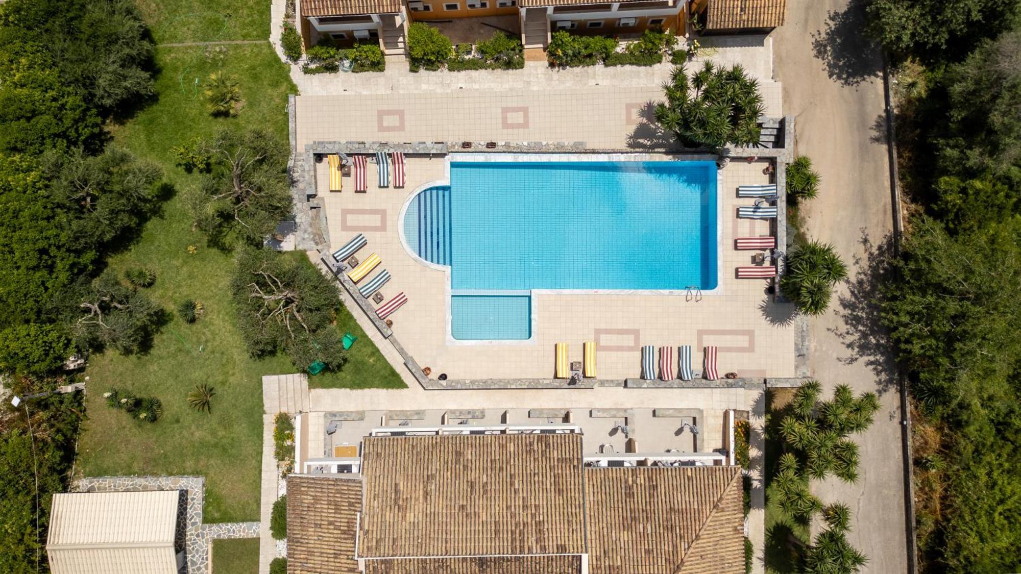 Little Corfu Hotel apartamentowy Dassia (Corfu)